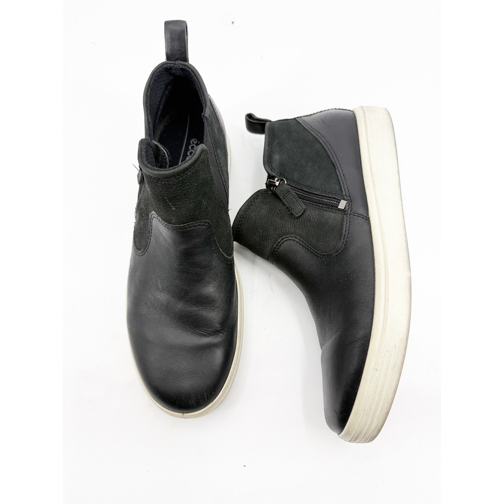 Ecco Soft 7 Classic Bootie Black Leather Sneaker Boots Womens 39 US 8-8.5 430003